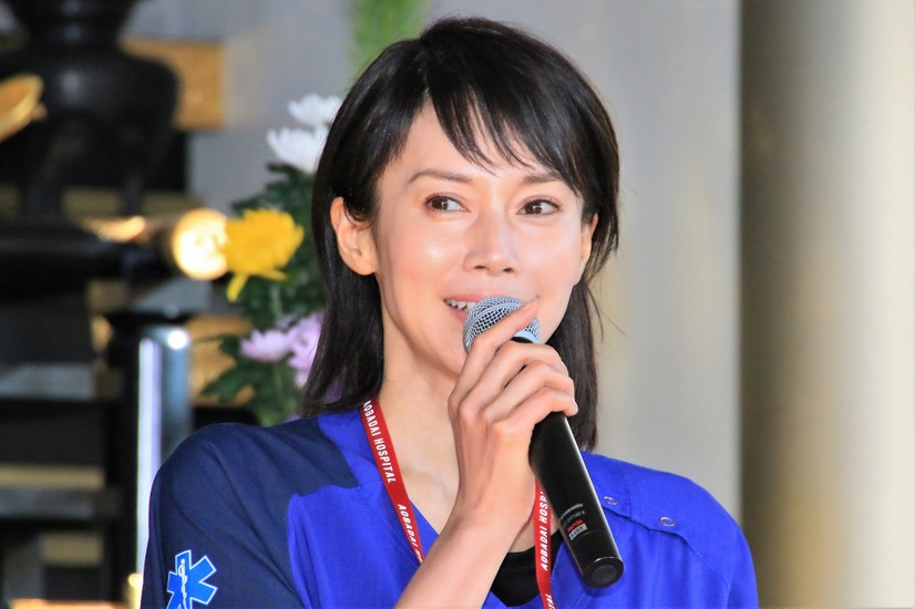 中谷美紀【撮影：小宮山あきの】