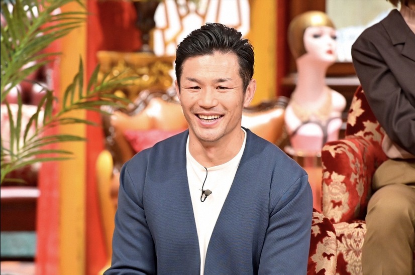 （c）TBS