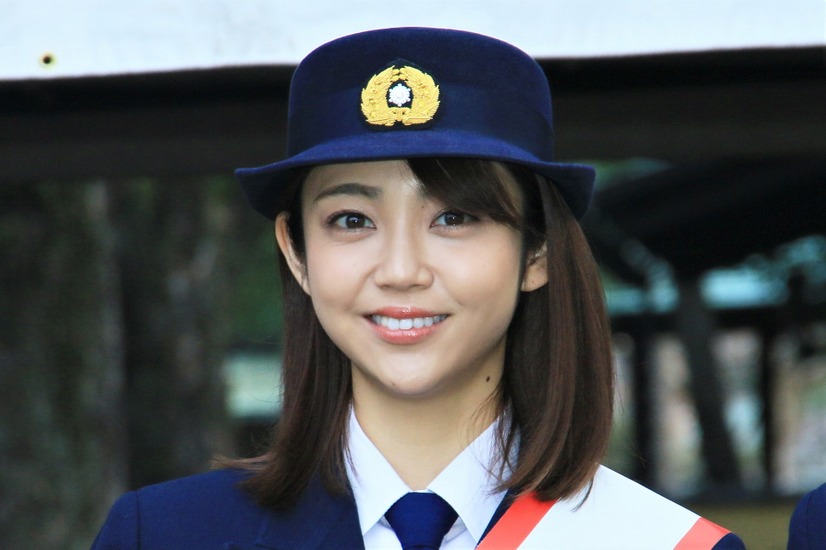 山谷花純【撮影：小宮山あきの】