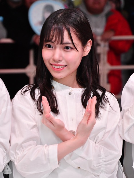 石田千穂【写真：竹内みちまろ】