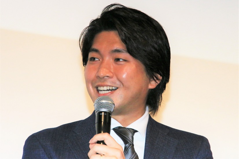 宮崎謙介【撮影：小宮山あきの】