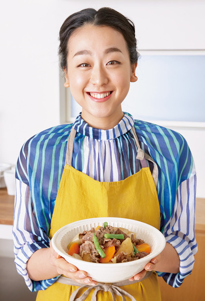 浅田真央の料理連載が『オレンジページ』でスタート！初回は肉じゃが作りに挑戦