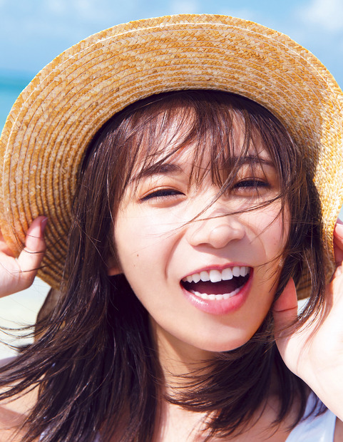 乃木坂46 秋元真夏2nd写真集 「しあわせにしたい」 撮影:倉本GORI