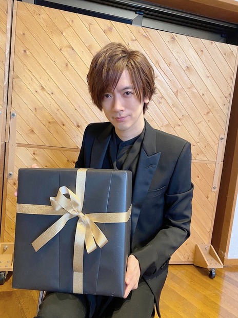 DAIGO、“神”HYDEからの誕生日プレゼントに感激！