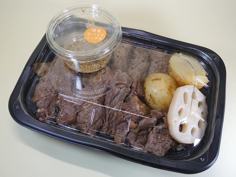 「今日はご飯で肉をガッツリ食うぜ！」という日にオススメな、大戸屋「サーロインステーキ重」