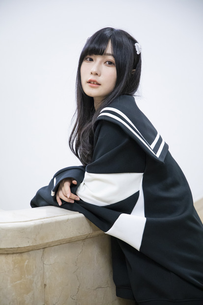 あむ デジタル写真集『ネコになりたい。』　（C）講談社