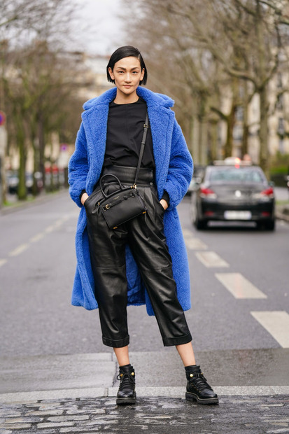 冨永愛・Street Style - Paris Fashion Week - Womenswear Fall/Winter 2020/2 (Photo by Edward Berthelot/Getty Images)