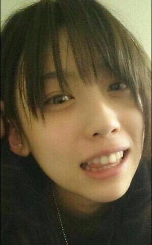 闇カワ系インフルエンサー・小島ふかせ
