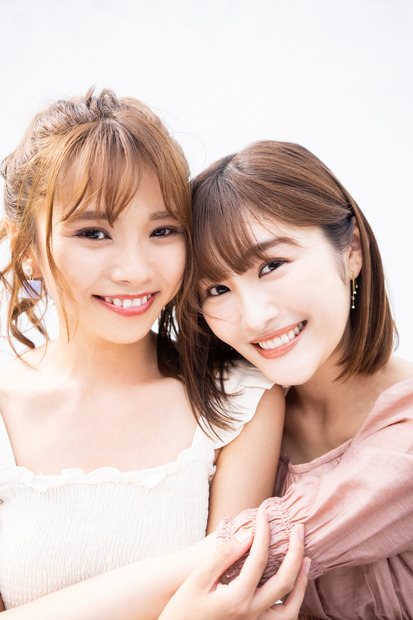 磯佳奈江、川上礼奈（C）KADOKAWA