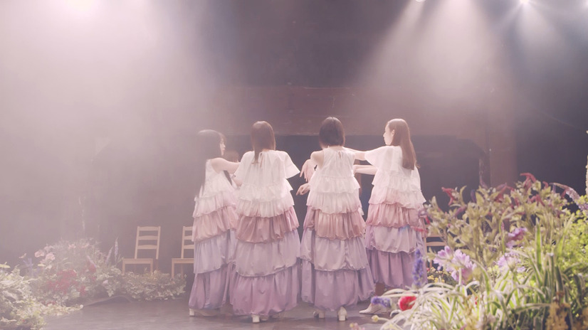 乃木坂46、幻の2期生曲「ゆっくりと咲く花」MVティザー編公開！