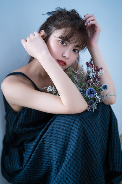 『前田亜美1stフォトブック AMI』(C)KADOKAWA PHOTO/MAKINO SHOTA