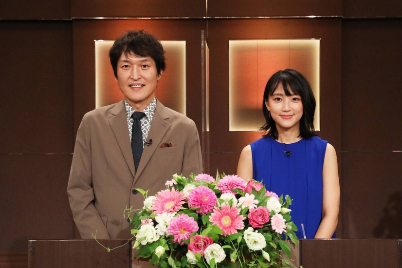 左から）千原ジュニア、竹内由恵（C）フジテレビ