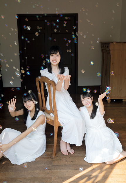 日向坂46・高橋未来虹、森本茉莉、山口陽世（C）ワニブックス