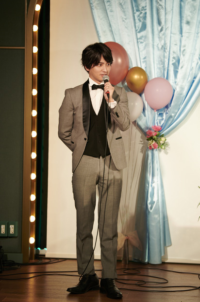 久間田琳加、ウエディングドレス姿で新妻役！ 結婚相手は「頼れる人がいいな」
