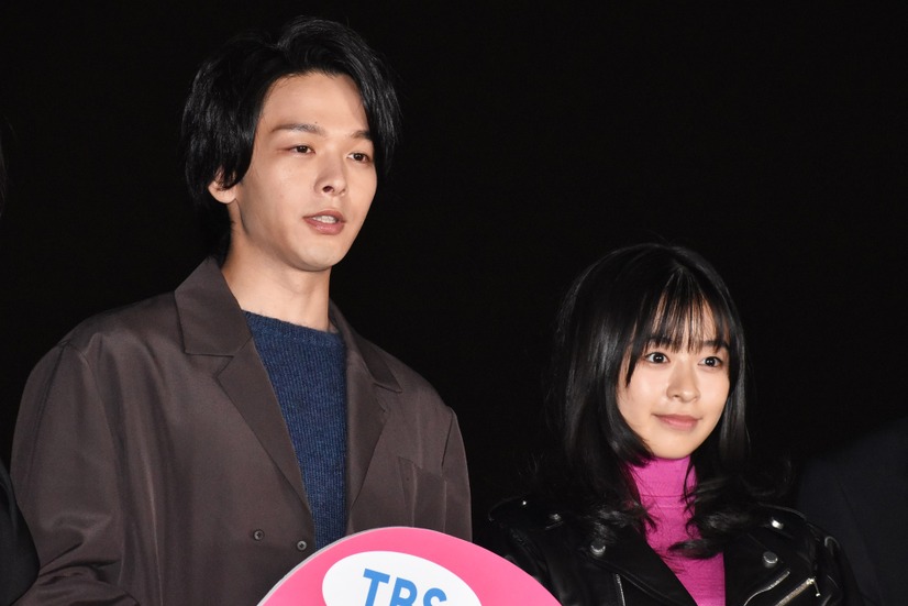 中村倫也、森七菜【撮影：こじへい】