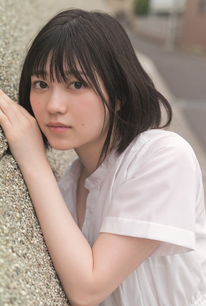 『blt graph. vol.60』ローソンエンタテインメント購入特典ポストカード【幸阪茉里乃（櫻坂46）】　（C）東京ニュース通信社