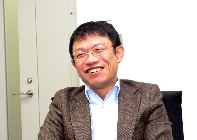 法人事業部 ソリューションビジネス部 スマートフォン推進室 営業企画・営業企画担当 課長 三嶋俊一郎氏