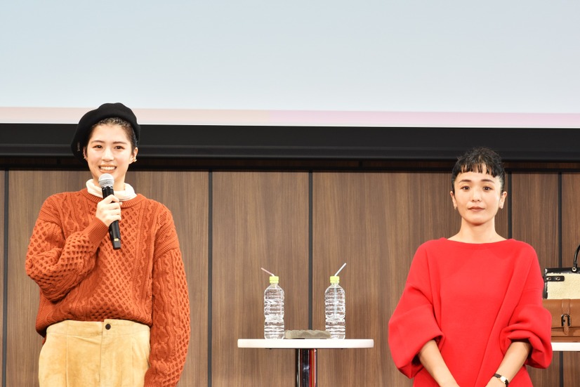 佐久間由衣、木津明子氏【撮影：こじへい】