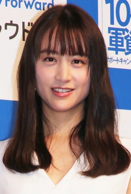 山本美月【撮影：小宮山あきの】