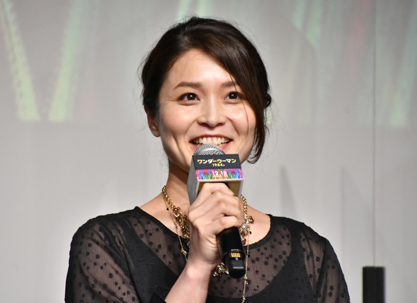 甲斐田裕子【写真：竹内みちまろ】