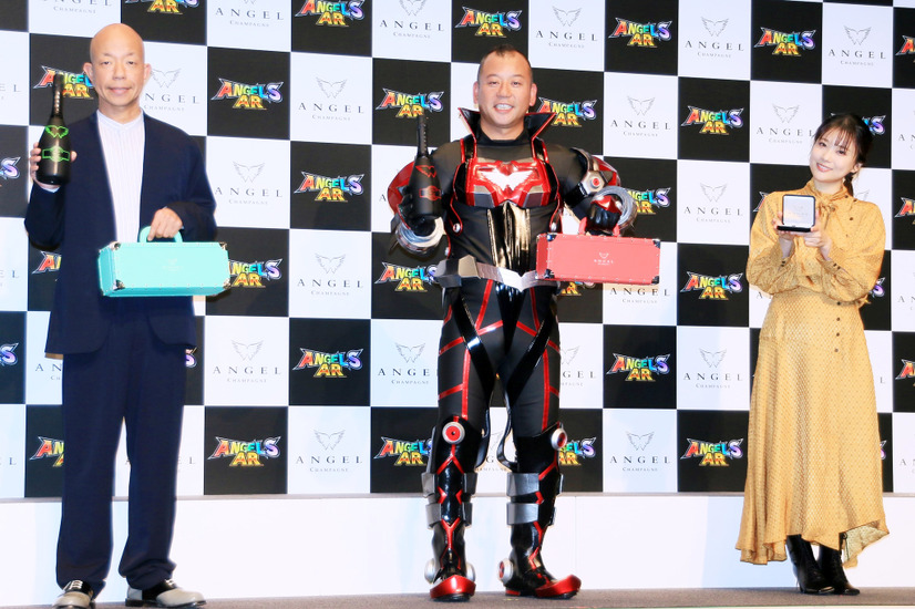 バイきんぐ（小峠英二、西村瑞樹）、重盛さと美【撮影：小宮山あきの】