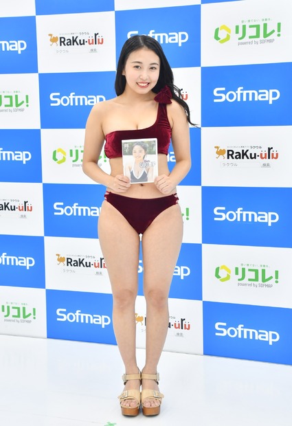 舞子【写真：竹内みちまろ】
