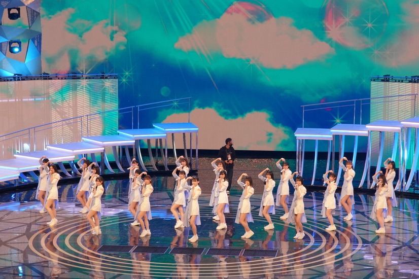 日向坂46　（C）NHK