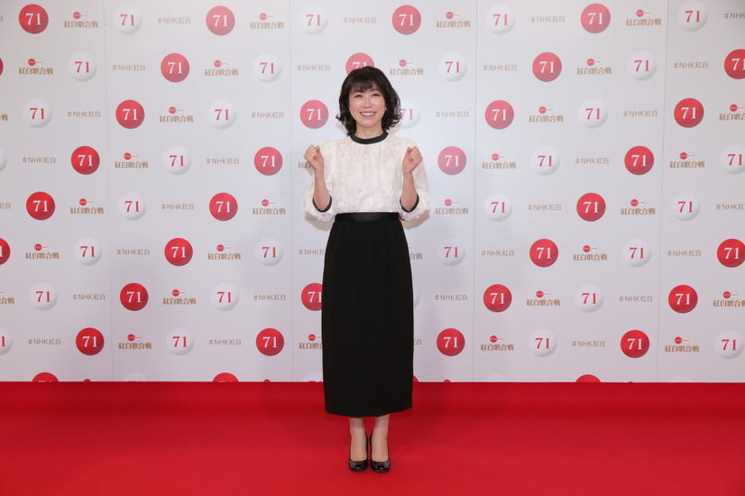 【NHK紅白歌合戦】“ご当地ソングの女王”水森かおり、巨大衣装を着たステージを予告!