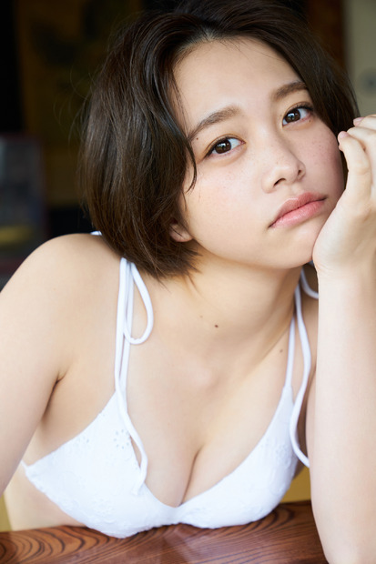 新田あゆな