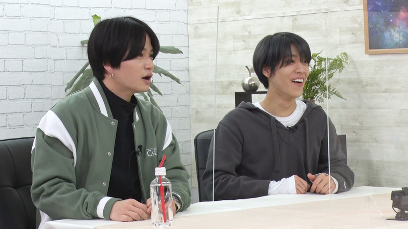 左から）菊池風磨、松島聡（C）フジテレビ