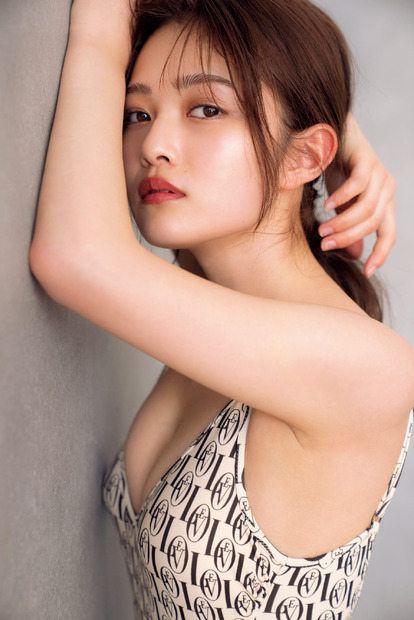 井上咲楽　(C)光文社／週刊『FLASH』　写真◎中村和孝
