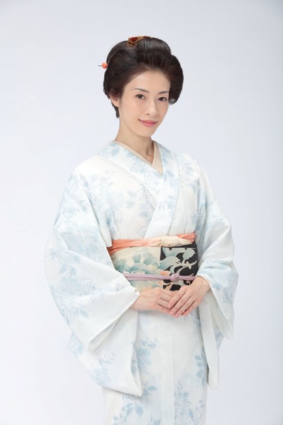 高峰ルリ子（明日海りお）　（C）NHK