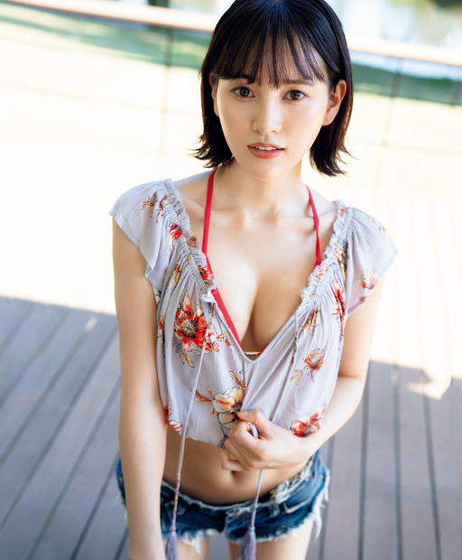 『兒玉遥 OFFICIAL CALENDAR 2021-2022』