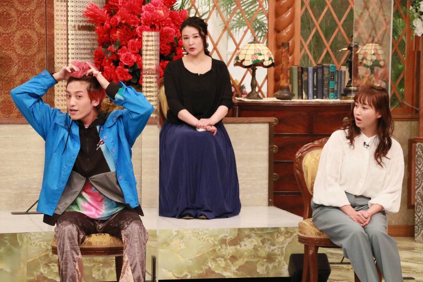 左から）兼近大樹（ＥＸＩＴ）、島崎和歌子、藤本美貴　（C）フジテレビ