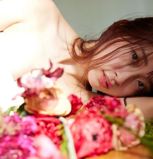 写真は渡邉幸愛の公式Instagramから（※写真は所属事務所より掲載許諾をいただいております）