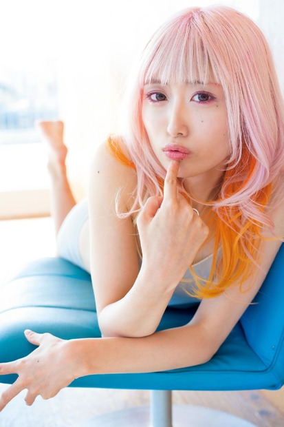 ゆりあんぬ　(C)光文社／週刊『FLASH』　写真◎矢西誠二