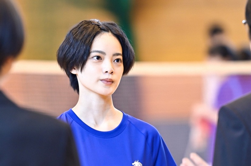 平手友梨奈　（ｃ）TBS