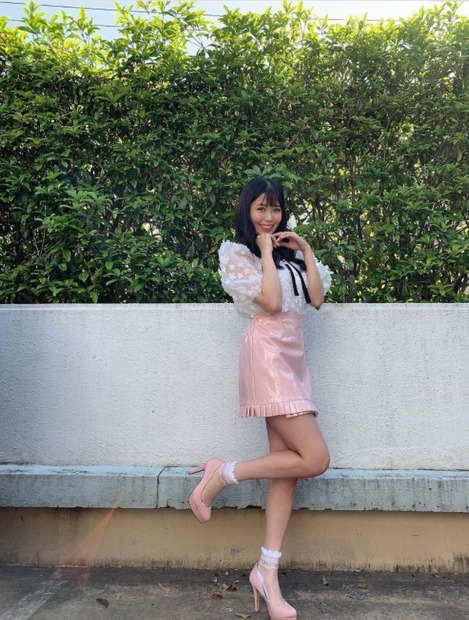 写真は安田桃寧（NMB48）の公式Instagramから（※写真は所属事務所より掲載許諾をいただいております）