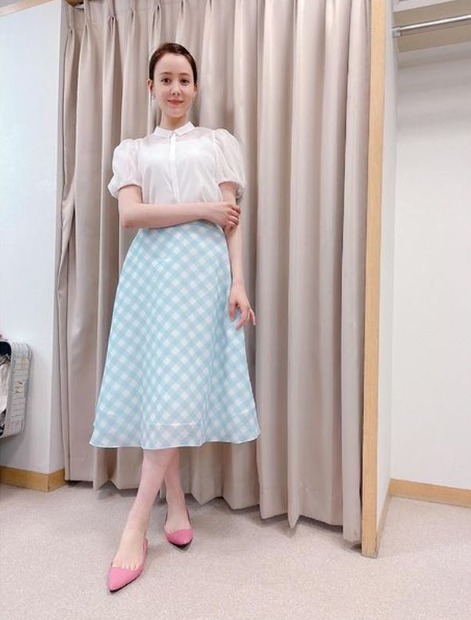 写真はトリンドル玲奈の公式Instagramから（※写真は所属事務所より掲載許諾をいただいております）
