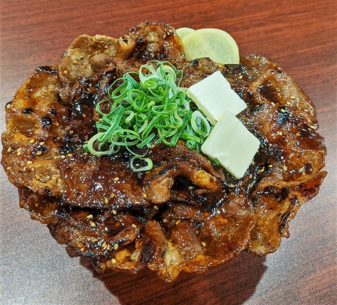 『北海道すた丼～濃厚バター焦がし焼肉味～』メディア試食会【撮影：小宮山あきの】