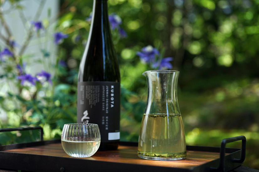 緑茶の日本酒出し