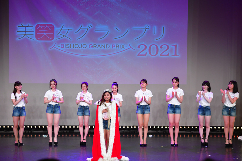 19歳の山中菜々子が「美笑女グランプリ2021」GP！「（喜びで）自分の名前を忘れました」