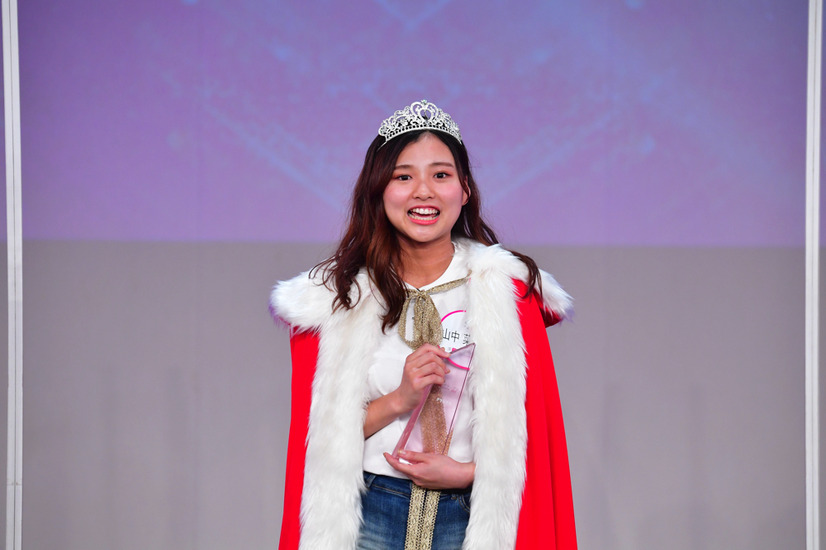 19歳の山中菜々子が「美笑女グランプリ2021」GP！「（喜びで）自分の名前を忘れました」