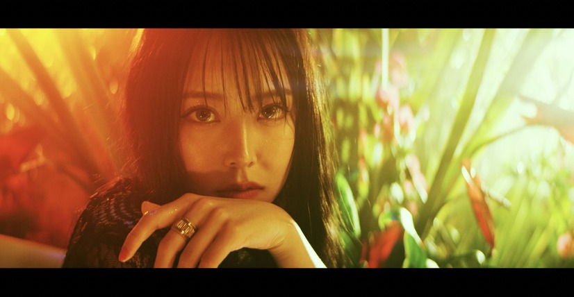 NMB48・白間美瑠 卒業ソング「シダレヤナギ」ミュージックビデオ場面カット　（c）laugh out loud records／よしもとミュージック　