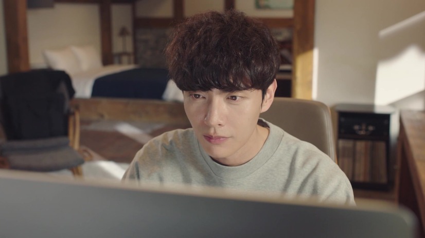 (C)2021MBC