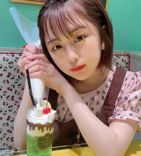 写真はなえなのの公式Instagramから（※写真は所属事務所より掲載許諾をいただいております）