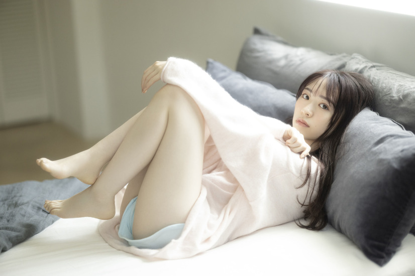 乃木坂46・渡辺みり愛ファースト写真集『タイトル未定』（発売：竹書房、撮影：彦坂栄治）