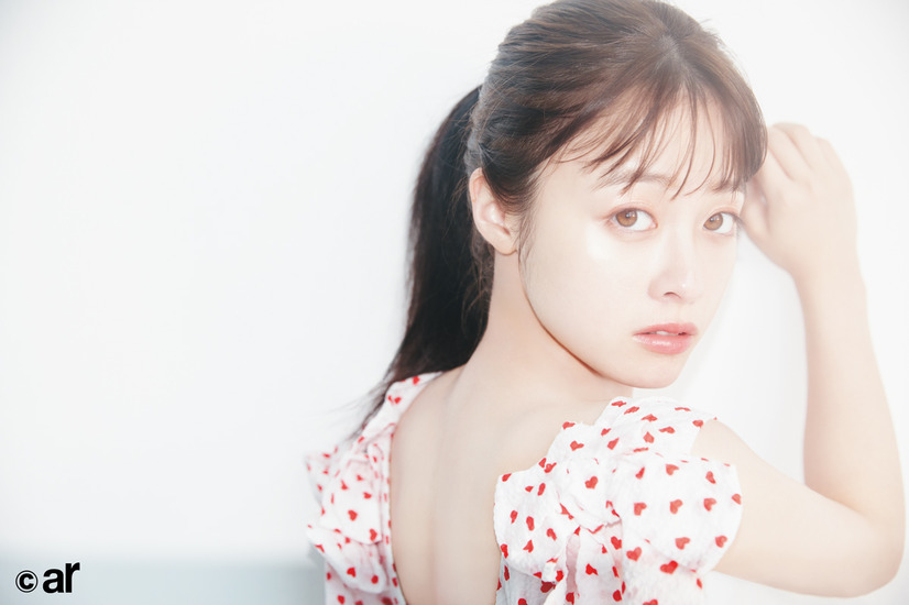 橋本環奈（c）ar