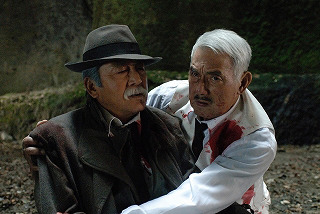エースの錠×松方弘樹とのガンバトルは映画ファン垂涎!!