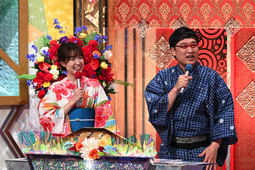 司会の山里亮太と澤田有也佳アナウンサー